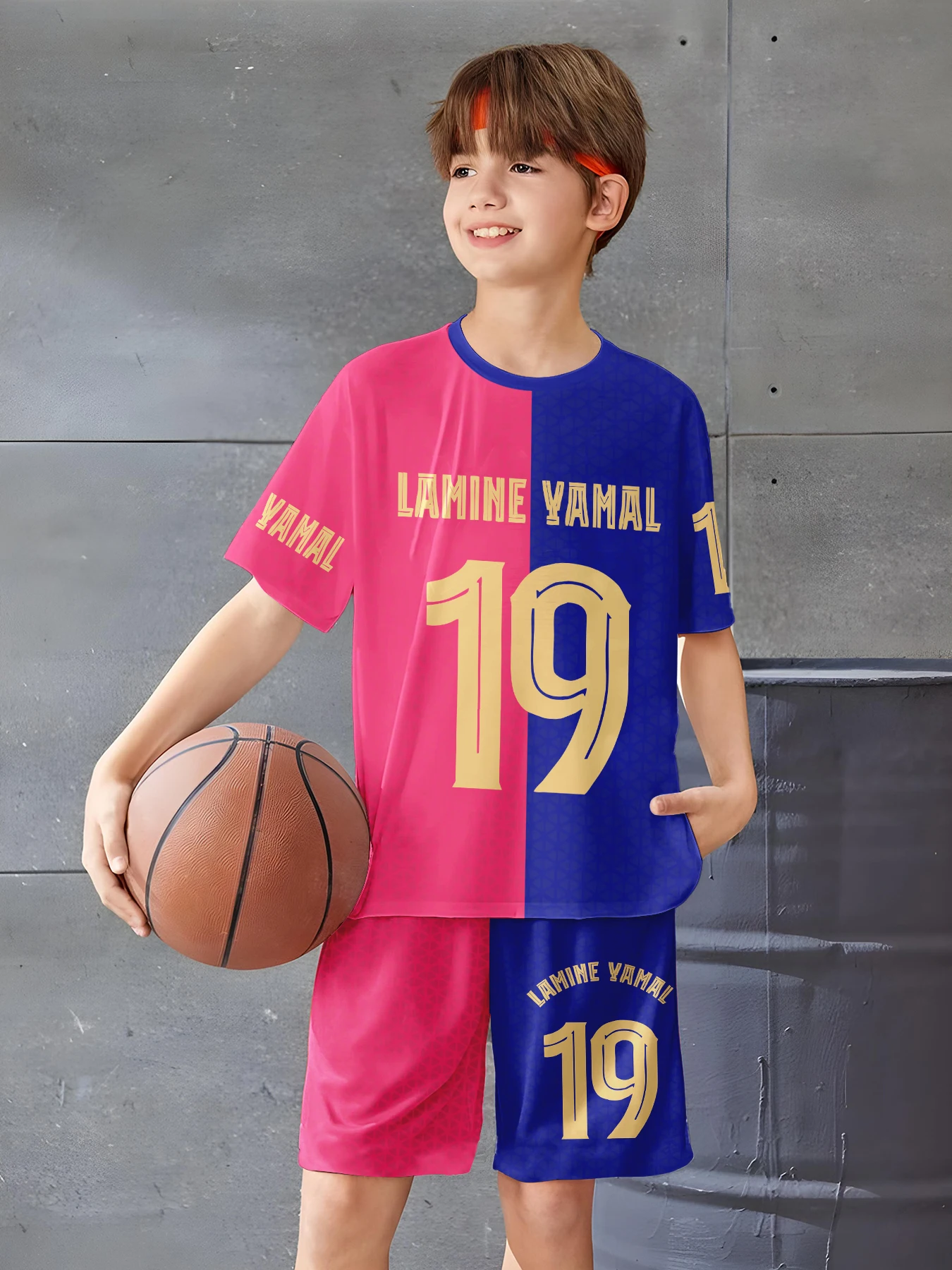 Todo lo que debes saber sobre la camiseta rosa de Lamine Yamal