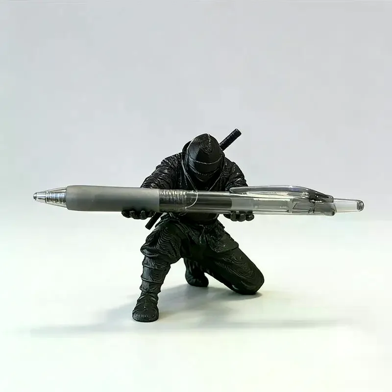Creative Single Kneeling Knight Pen Holder Armor Knight Kneeling Figurine Pen Holder Desktop Stand Storage Decor