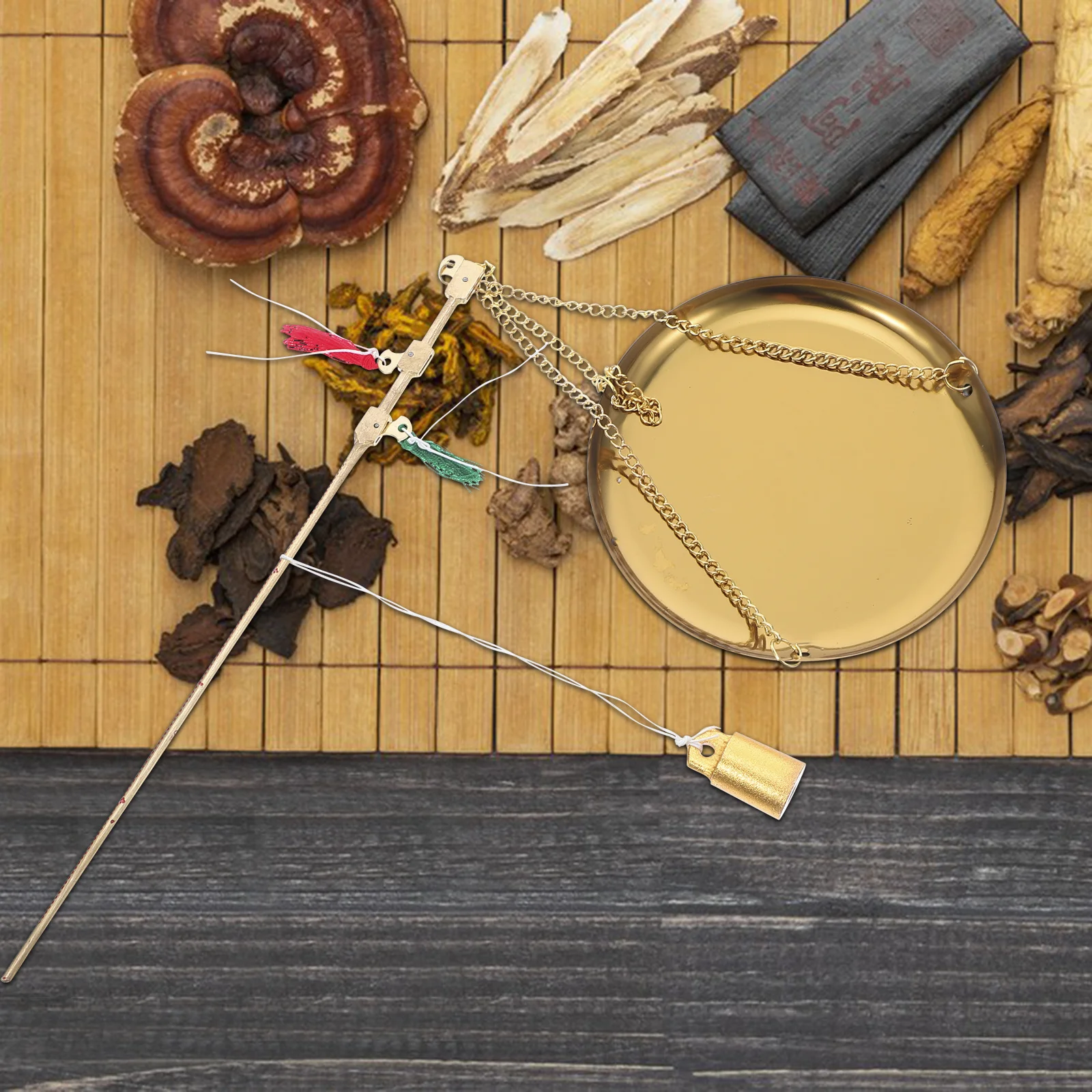 

Vintage Copper Scale 250G Handheld Chinese Medicine Weight Measuring Device for Spices Condiments Cooking Portable Herbal Scale