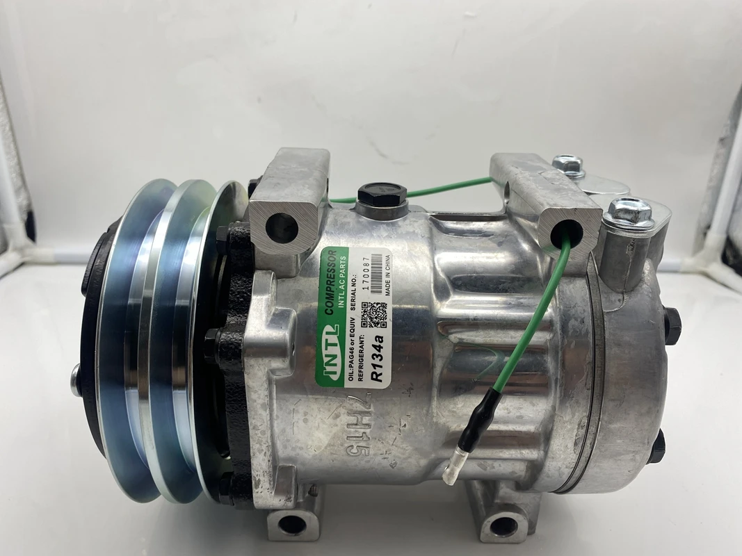 

SD8115 7H15 Auto Air Conditoner AC Compressor For Isuzu Npr300 4.6l 4hg1 1999