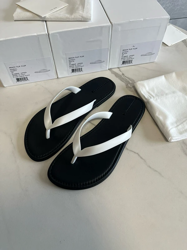 Verdorde Slippers Vrouwen Zomer Slippers Minimalistische Mode Contrasterende Kleuren Strand Slippers Platte Schoenen Meisjes