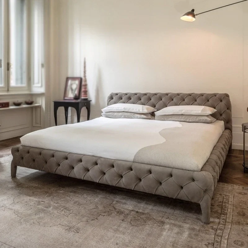 

American retro high-end villa master bedroom double wedding bed fabric buckle bedroom queen bed