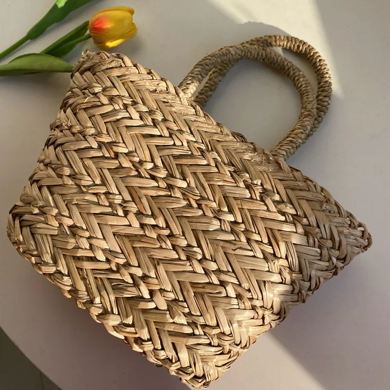 Boho Woven Basket Bag Straw Bags for Women Handbags Bohemia Rattan Beach Bag Small Shopper Purses Summer Shoulder Bag Tote Chic