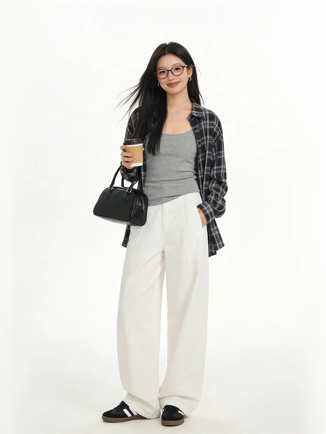 

Белые широкие джинсы для повседневной носки, простой стиль, высокая талия, свободный крой, стройнящие, струящиеся, приятные к телу, весенние женские джинсы