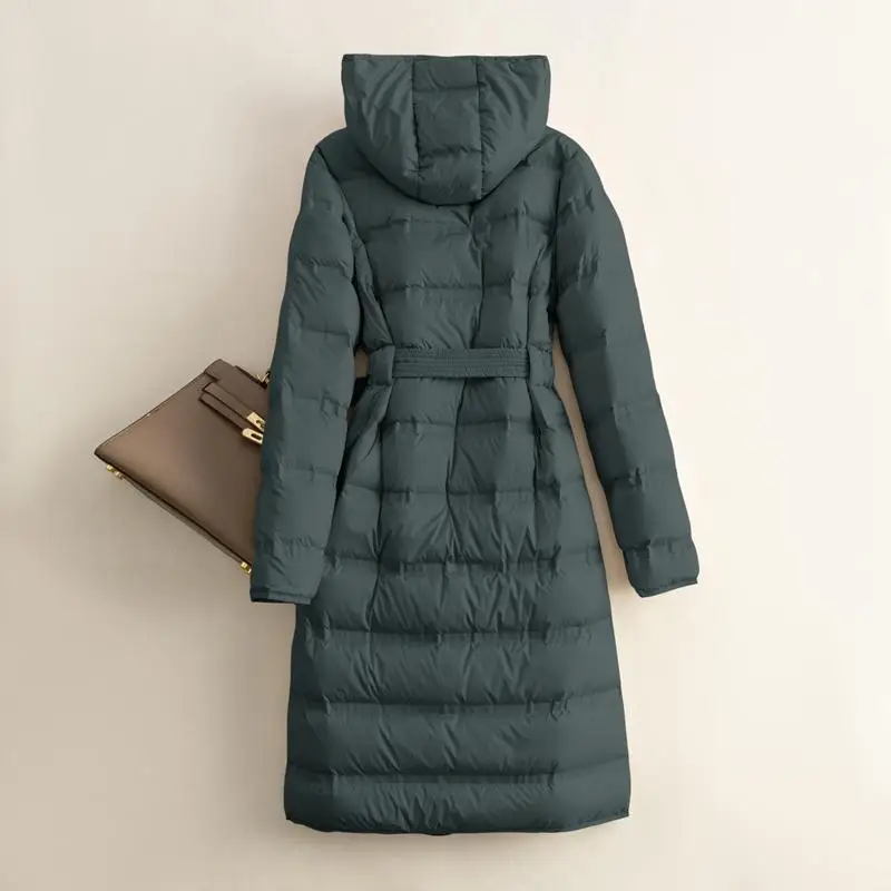 Kurtka puchowa damska na zimę 2026, dojazdy do pracy, z kapturem, zapinana na paski.