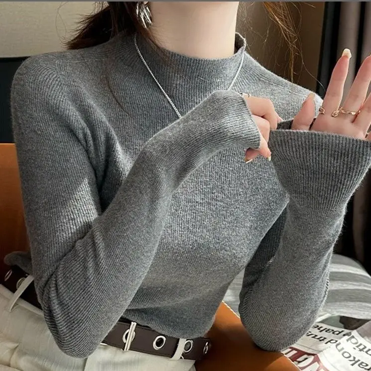 Chandails pulls femmes pull femmes tendances 2025 Punk clouté bord ourlet brut rebelle esthétique creux tricot Alternative Alt