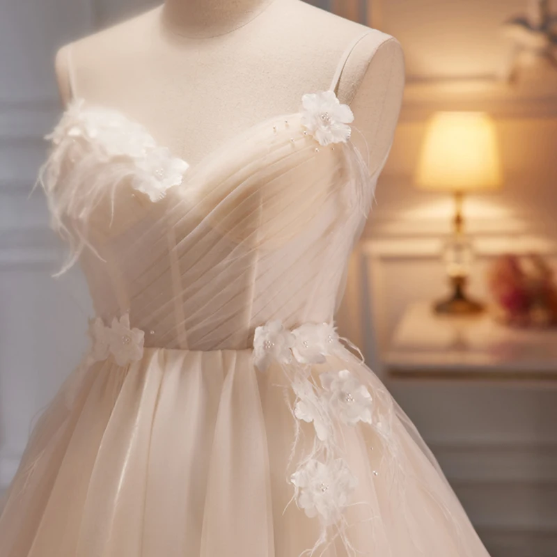 AnXin SH princesa off white flor renda alça espaguete sem mangas pena curto vestido de noite personalizado pequeno vestido branco