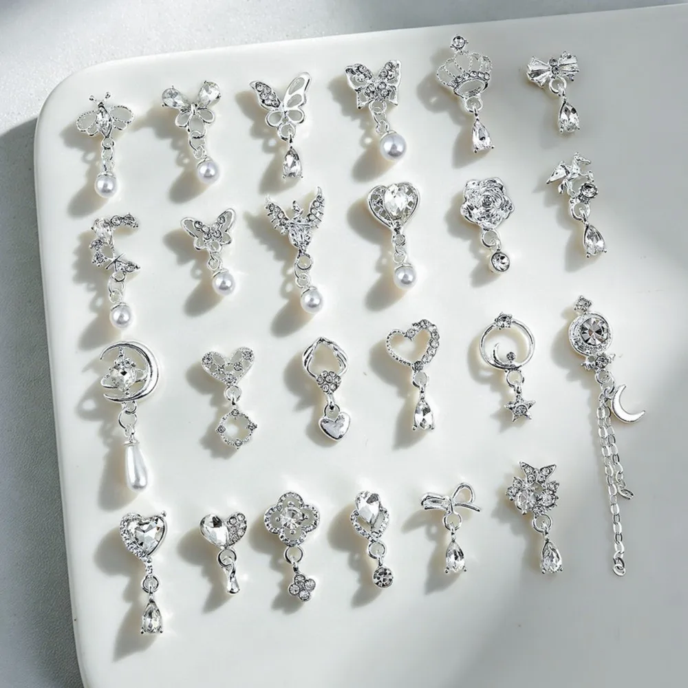 10PCS Luxury Silver 3D Dangle Pearl Rhinestone Nail Charms Butterfly Bow Heart Moon Pendant Nail Jewelry Manicure Accessories