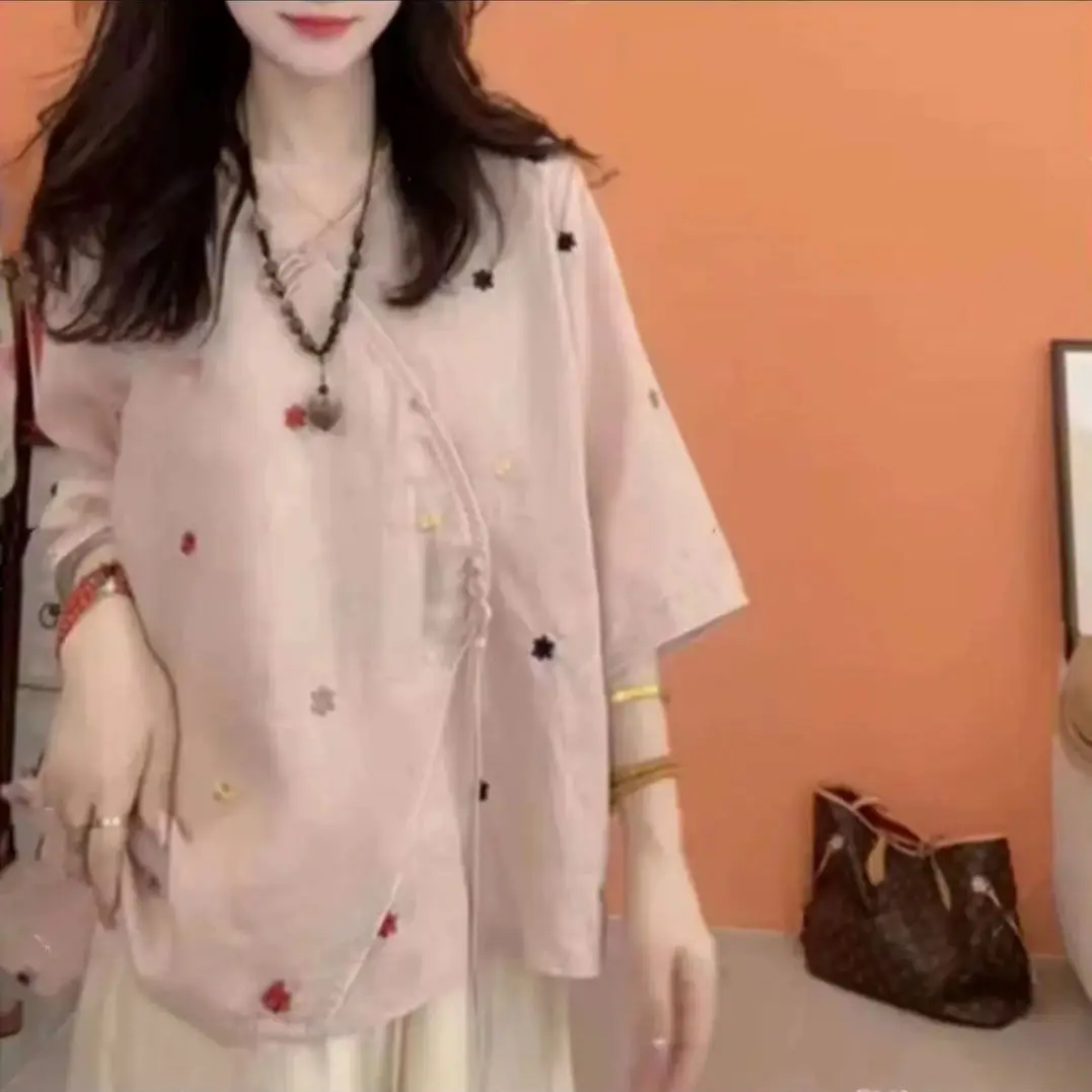 

Женский косой пуловер большого размера в китайском стиле на пуговицах, весна-лето, косой пуловер в этническом стиле, рубашка из хлопка и льна с вышивкой