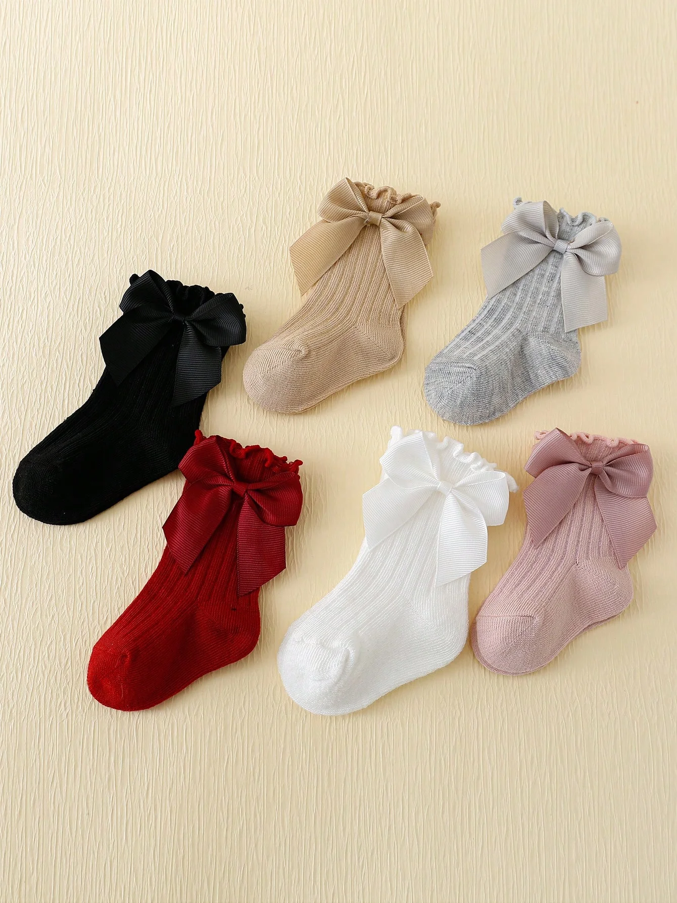 6 Pairs of Babies Wavy-Mouthed Socks with Bow, Mid-Calf Socks, Soft and Anti-Slip Striped Socks for Baby Girls Aged 0-36 Months, Daily Wear