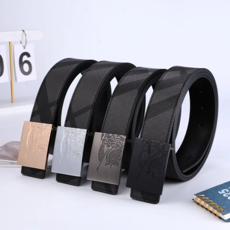 本革ベルト、良質な合金バックル、個性的な模様、男性のカジュアルな服装に適したベルト