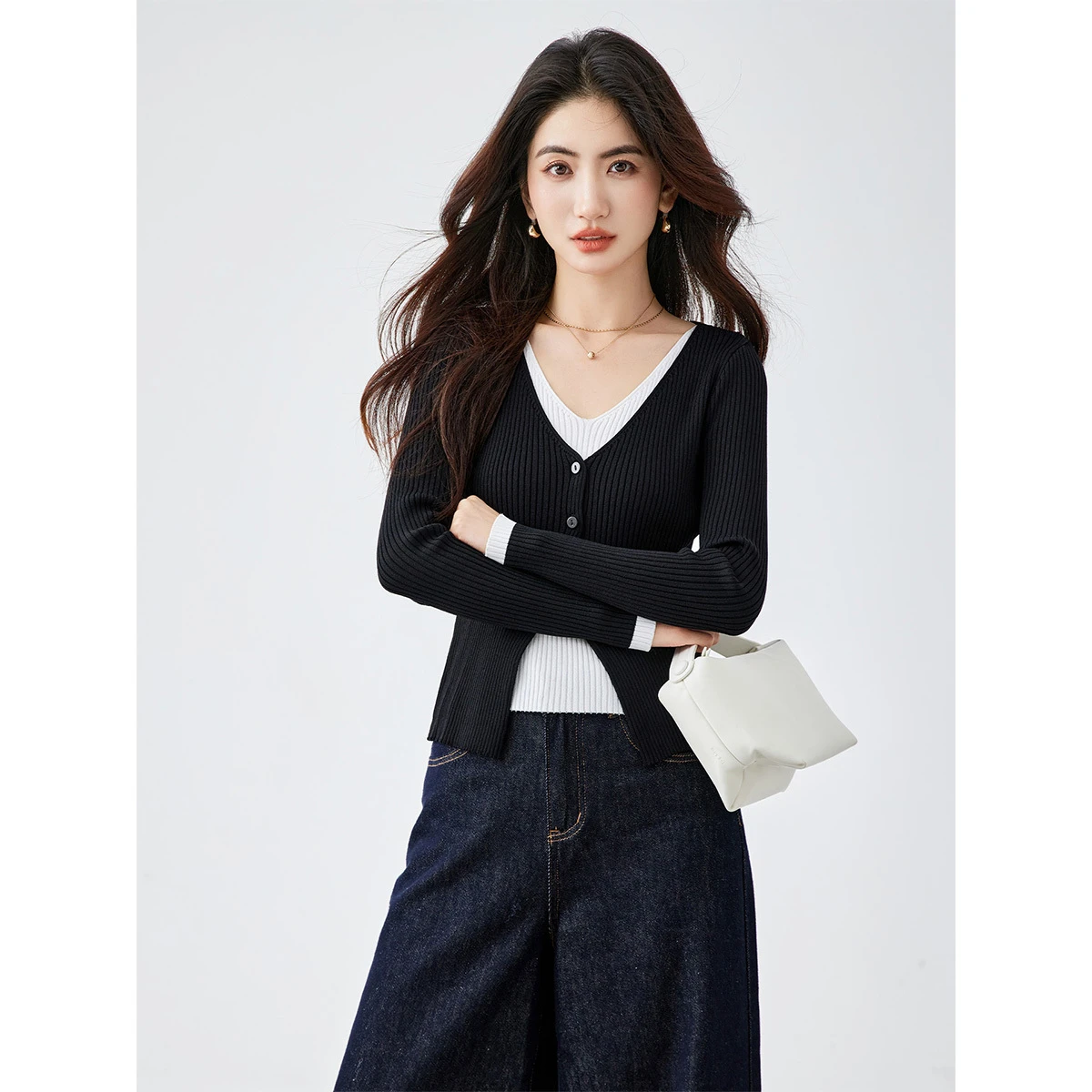 

VIMLY Pullover Women Elegant Contrast Color V-neck Sweater Winter 2025 Casual Slim Fit Long Sleeve Knitted Female Jumpers 73271