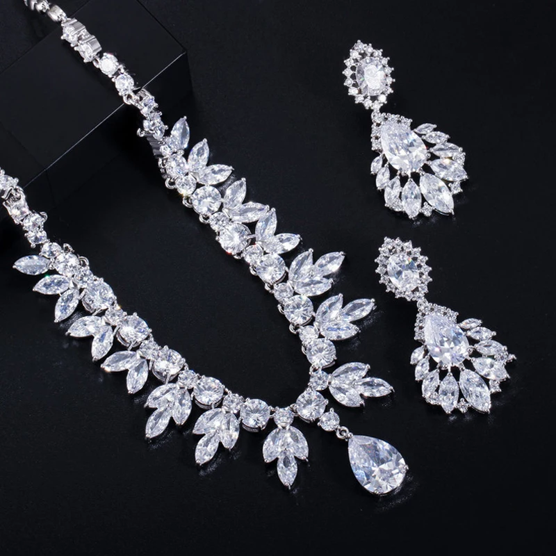 ThreeGraces Top Quality American Bridal Accessories CZ Stone Wedding Costume Necklace and Earrings Jewelry Sets For Brides JS003