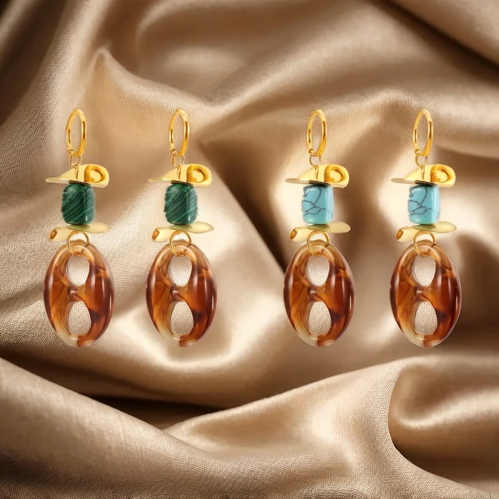 

Women's Earrings Turquoise Pig Nose Resin Pendant Stainless Steel Fashionable and Versatile Jewelry Accessory