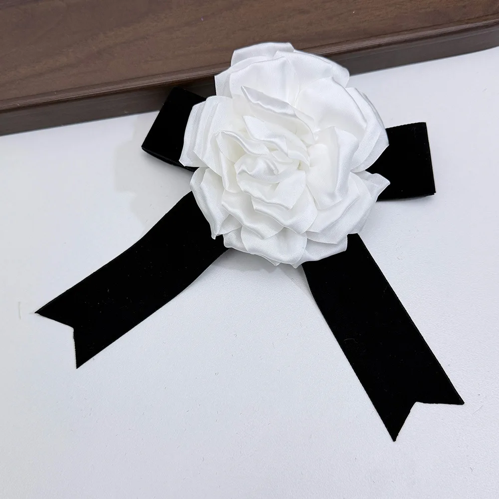 Samt-Rosenblüten-Brosche für Damen, Hochwertige Schleifen-Korsage, Anstecknadeln, Elegante Kleidungsdekoration, Schmuckgeschenke – Detail 3