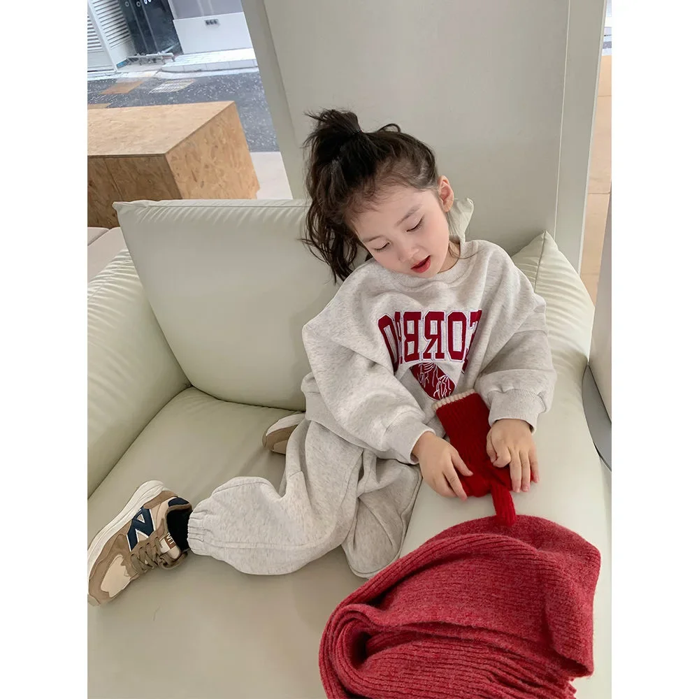 Children's Sporty Letter Clothes Set Casual Round Neck Thickened Sweatshirt Pants For Girls Baby Autumn/Winter Trendy