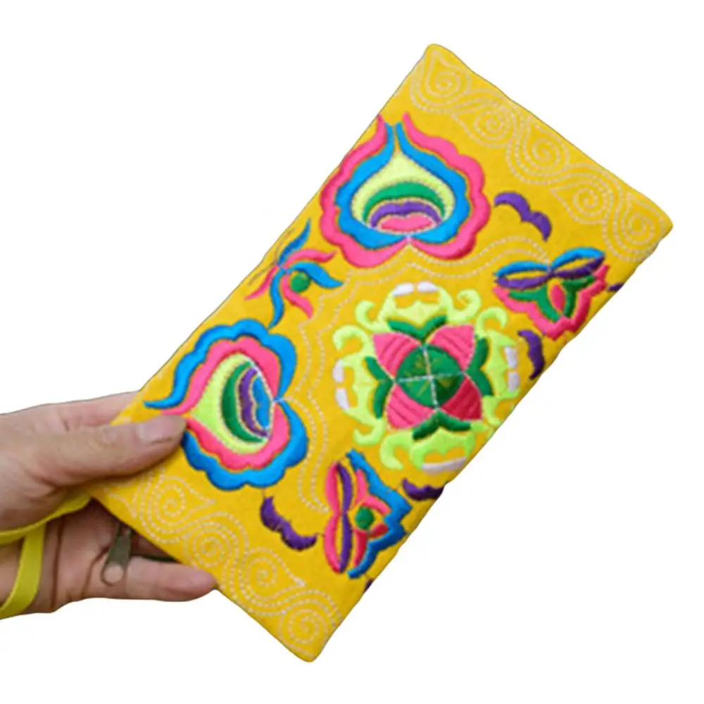 

Vintage Women Clutch Bag Long Wallet Ethnic Cartoon Printing Handmade Embroidered Wristlet Handbag Zipper Coin Purse