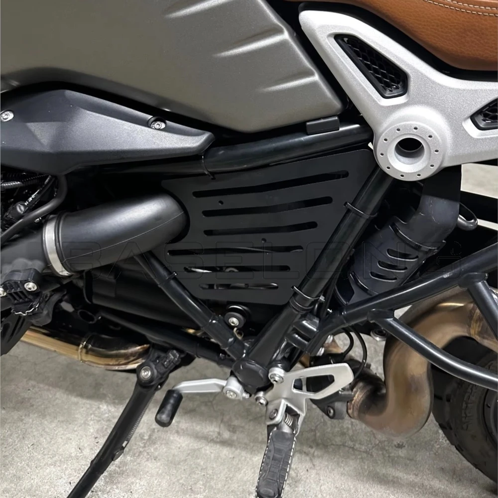 For BMW RNINET Pure Racer Scrambler R NINE T Airbox Side Cover  Side Guard Infill Panels Frame Protector Fairing Airbox Cover