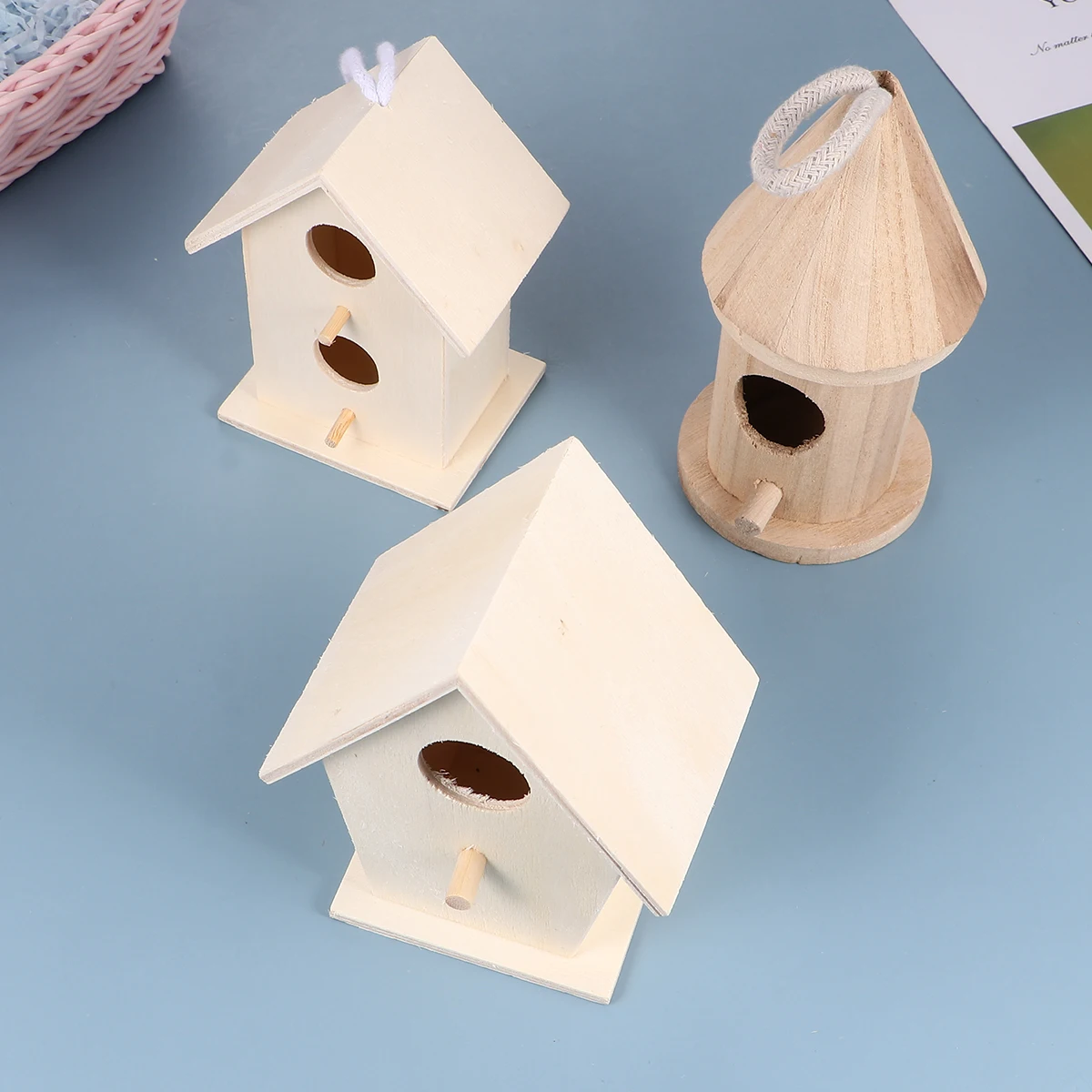 

3Pcs Wooden Bird Nest Light Yellow Hanging Birds House Creative Birds Bed Practical Decoration for Home Garden Bar DIY