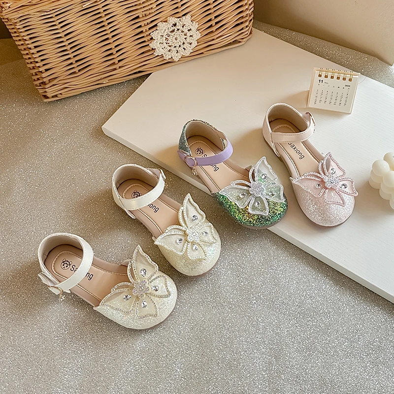 

Детские танцевальные туфли для девочек, летние сандалии-бабочки с кружевом, для вечеринок, 2026, в корейском стиле, с круглым носком