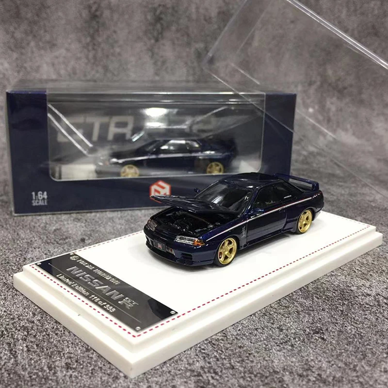 Focal Horizon 1:64 Model Car Skyline GT-R R32 Nismo S-Tune Open Hood Alloy Die-Cast Vehicle -Dark Blue