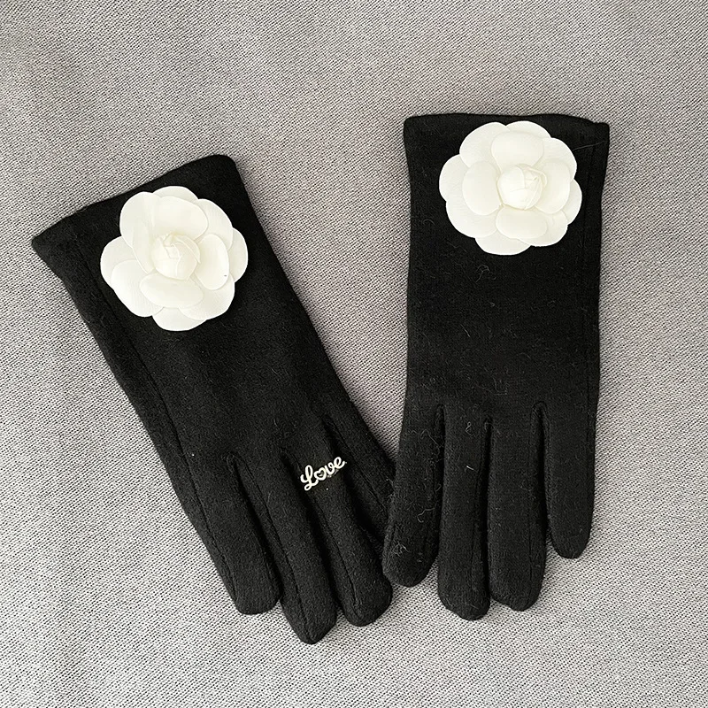 Korean Flower Pearl Wool Warm Gloves For Sports Women\'s Winter Outdoor Driving Plus Velvet Thicken Touch Screen Cashmere Mittens