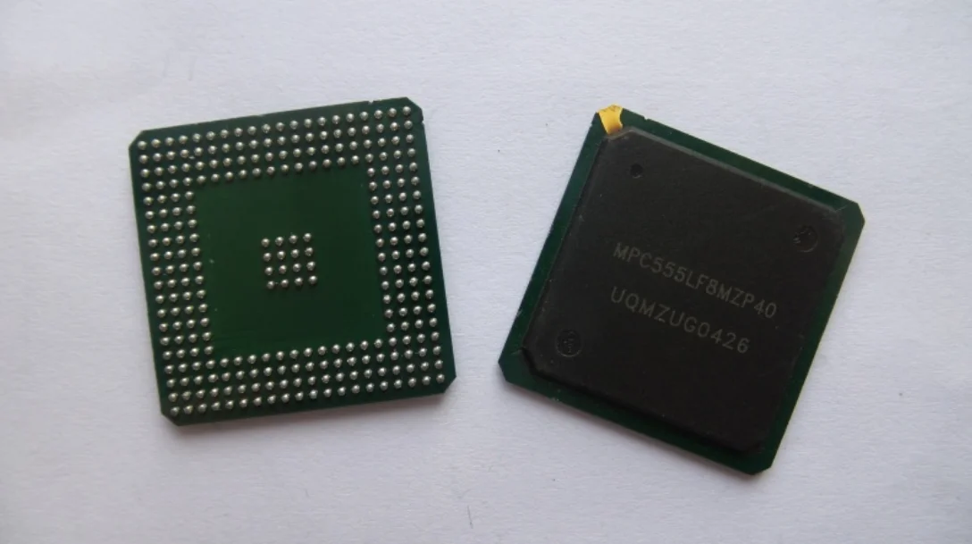 

1~10 шт./лот MPC555LF8MZP40 MPC555LFMVR40 MPC555LF8MZP PBGA 100% новый оригинал