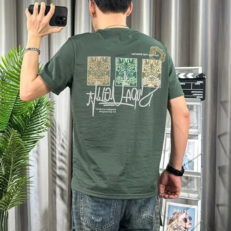 Modern Men's Casual Short Sleeve T-Shirt With Graphic Print Back Design For Daily Wear Spring And Summer Style