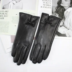 New women's Sheepskin Gloves Winter Velvet Warm Black Versatile Fashion Bow Windproof Riding Driving Gloves Autumn