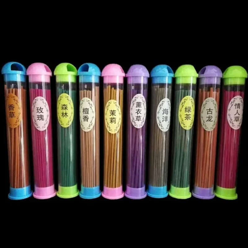 1 Box mit etwa 50 Mini-Räucherstäbchen und einem kleinen Halter