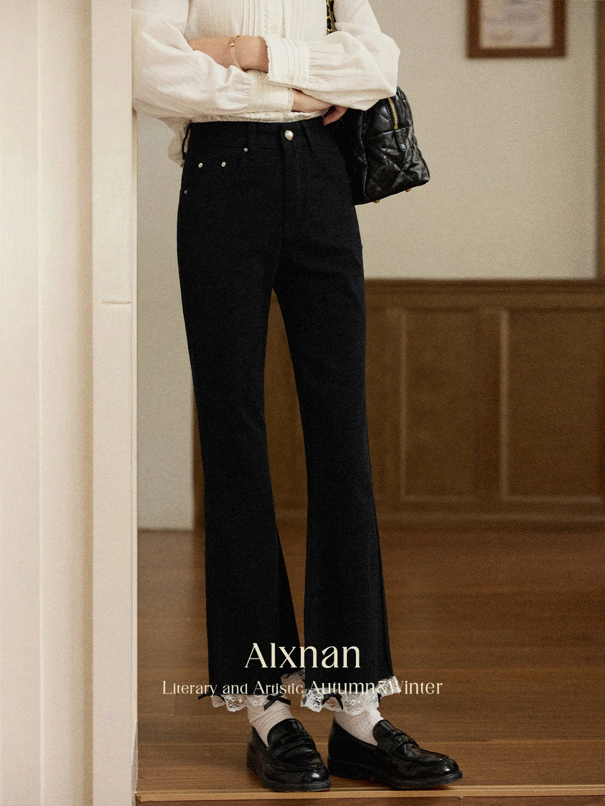 

ALXNAN Women's Black Jeans Lace Stitching Casual Straight Cotton Denim Pants 2025 Autumn New Office Lady Female Trousers L568101