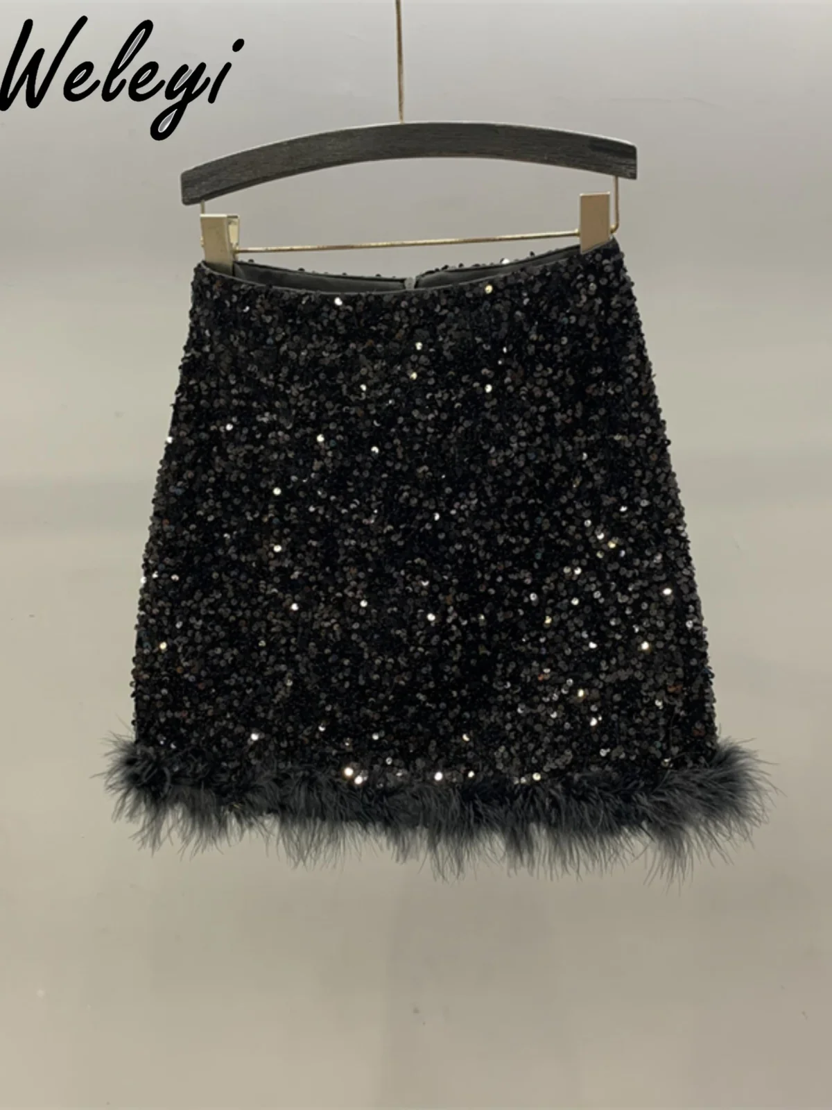 Sexy Shinny Sequins Splicing Feather Spice Short Skirt Women 2024 Autumn Hot Girl High Waist A-line Zipper Hip Wrap Mini Skirts