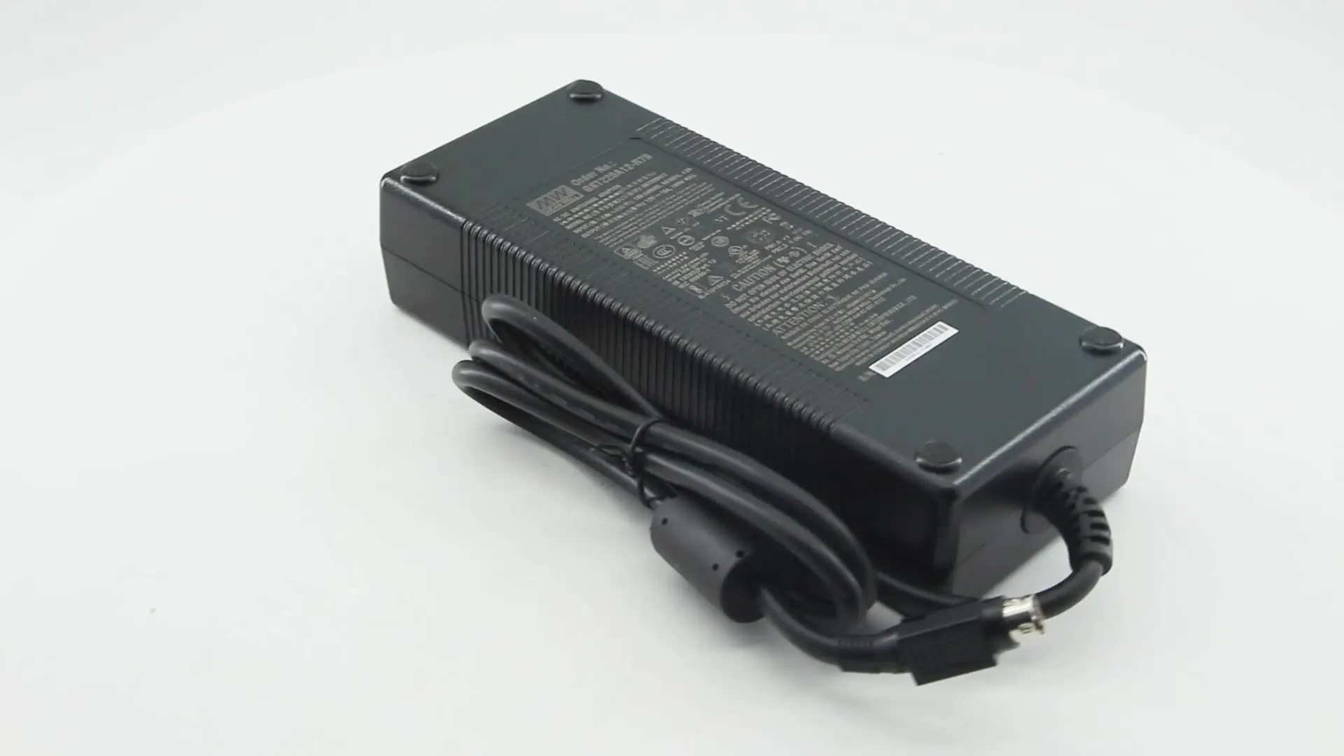 Mean well GST280A15-C6P AC-DC Industrial Adaptor 280W 15V Power Supply with Battery Charger