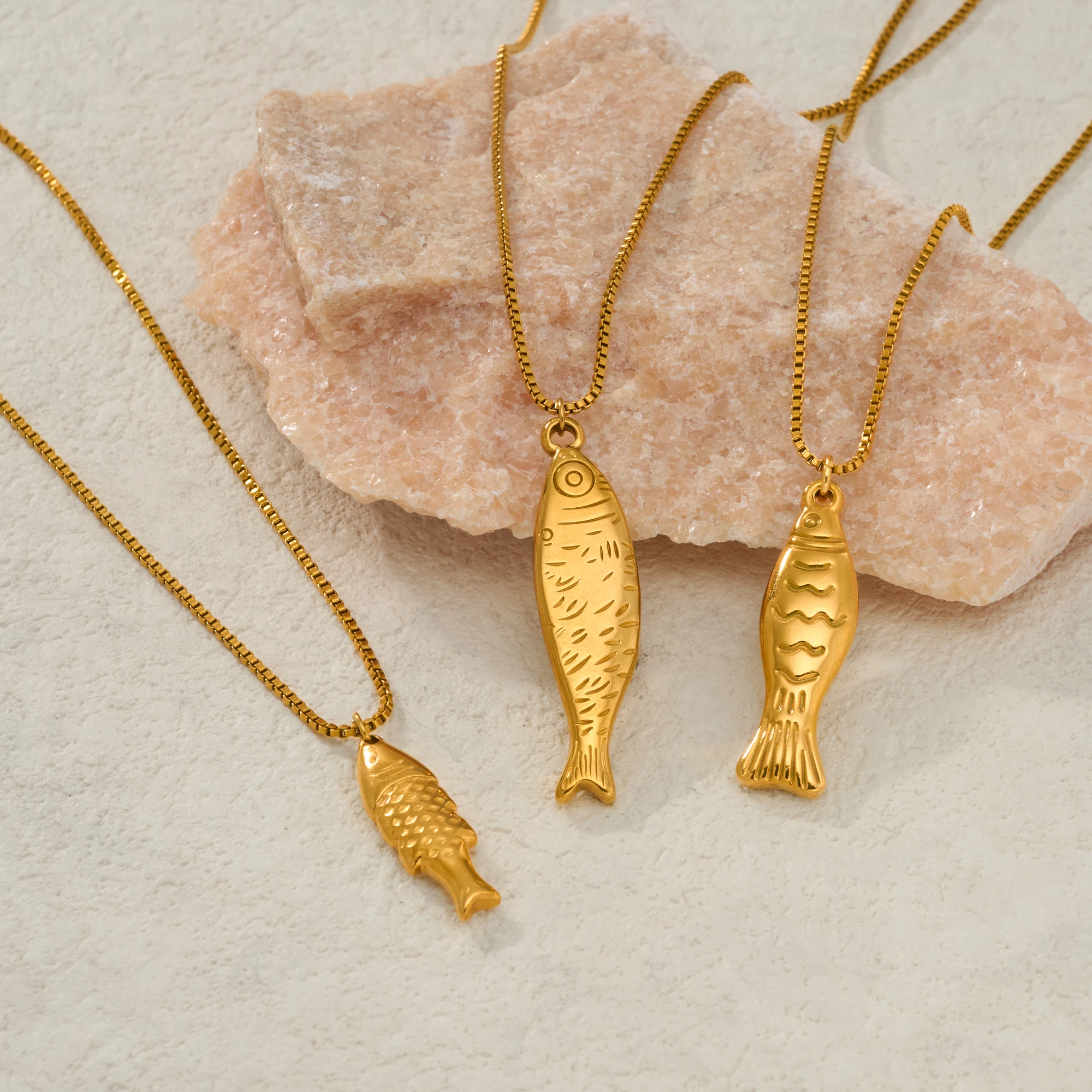DASEIN New Vintage Box Chain Fish Shape Pendant Necklace 2025 Summer 18k Gold Plated Stainless Steel Tropical Jewelry Fisherman