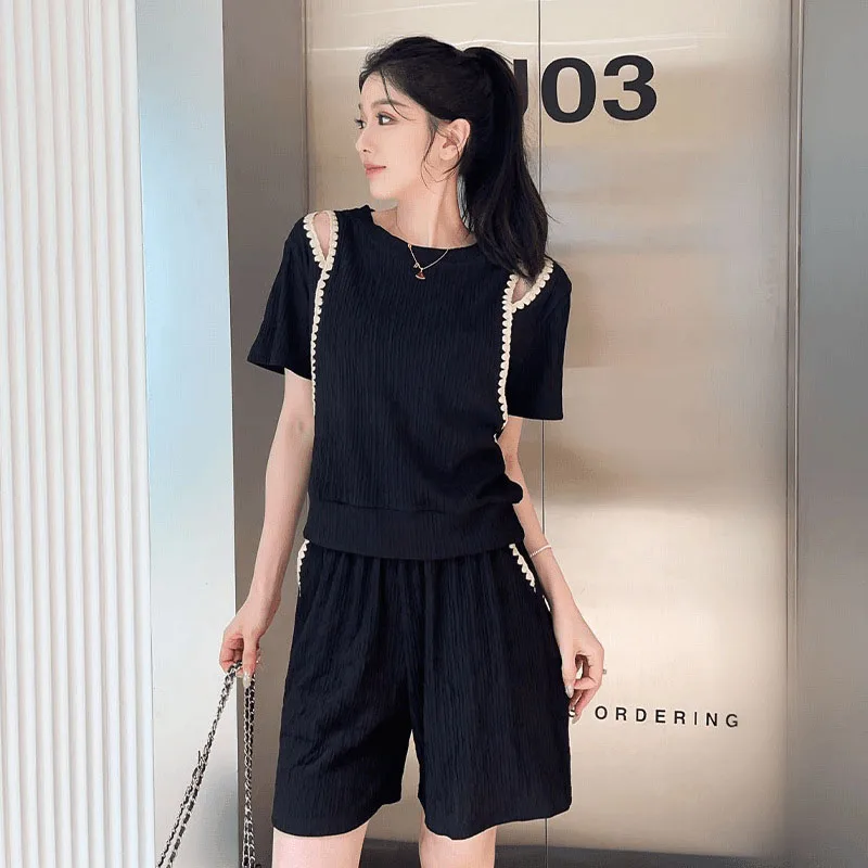 Korean Fashion Off Shoulder T-Shirts Two-Piece Set Women All-Match Loose Casual Shorts Outfit Streetwear Contrast Patchwork Suit