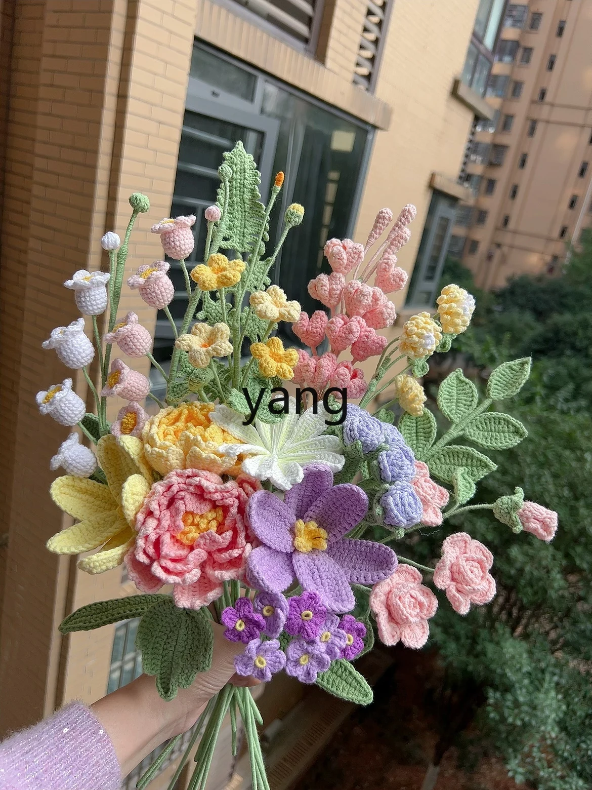 CX Flower Arrangement Vase Knitted Yarn Flower Creative Holiday Atmosphere Gift Dahlia Mix