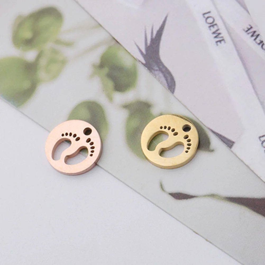 

4Pcs Small Feet Pendant Footprint Charms Bracelet Jewelry Stainless Steel Craft Accessory Elegant Design DIY