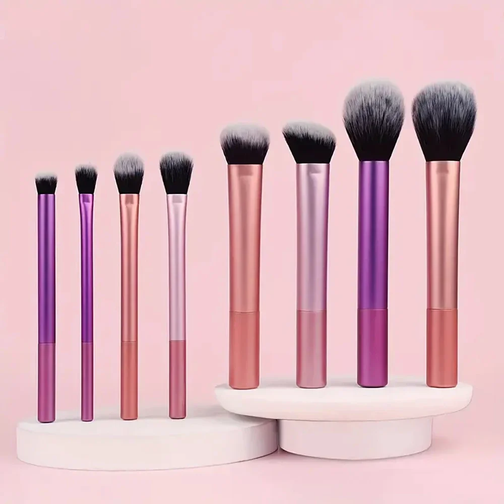 Set di pennelli per trucco professionale da 8 pezzi: ideale per fondotinta/blush/altaluminante/ombretto/miscela Kabuki