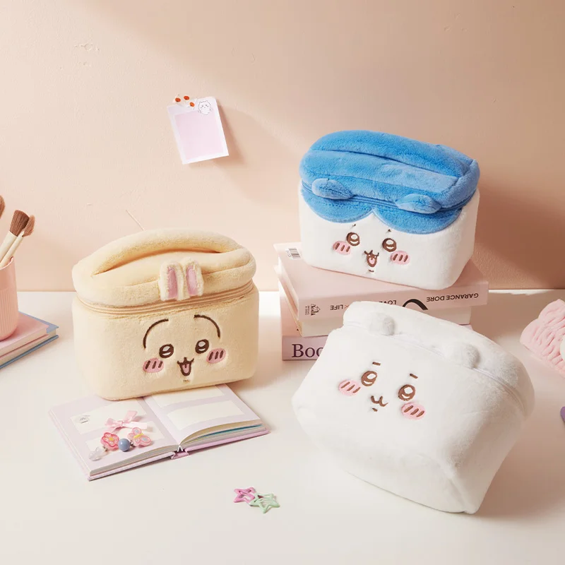 MINISO Chiikawa Plush Makeup Bag Hachiware Cosmetics Skin Care Product Organizer Bag Cartoon Large Capacity Zipper Handbag Gifts