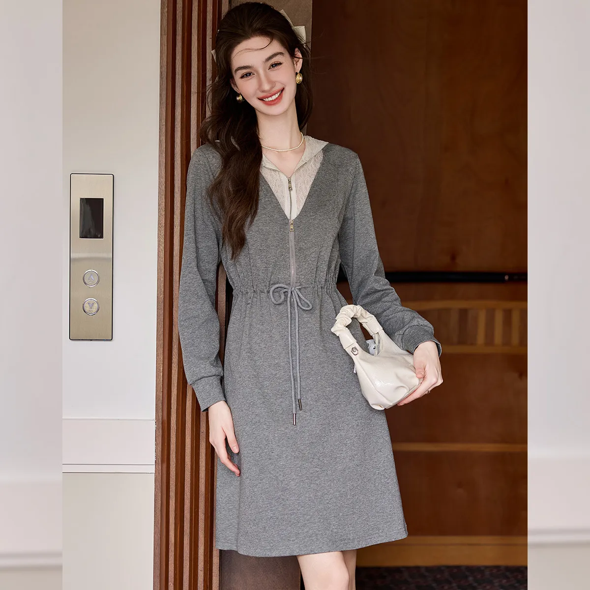 LOUIS YAO Hooded Fake Two-Piece Sweatshirt Dress 2025 Autumn Waist Drawstring Mid-Length Long-Sleeve Women's Dress