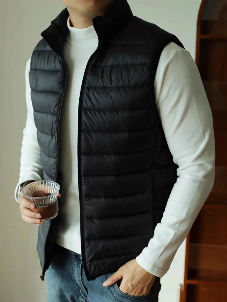 2023 New Winter Men's Vest 80% White Duck Down Lightweight Padded Vests Sleeveless Jackets Warm Coat Plus Size 8XL