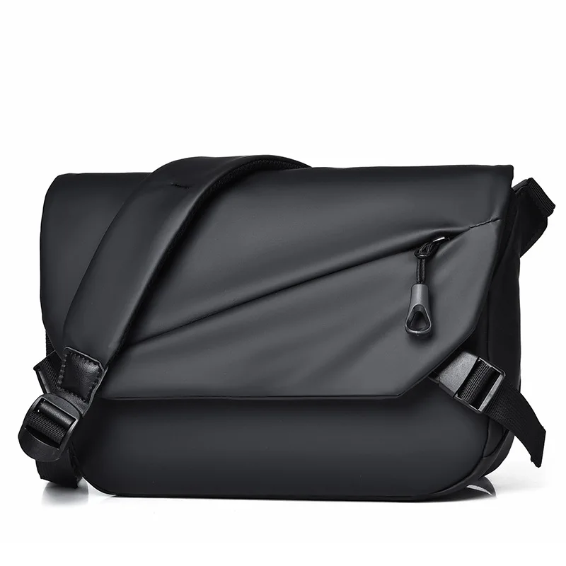European and American men's functional messenger bag leather waterproof leisure shoulder messenger bag new cycling bag