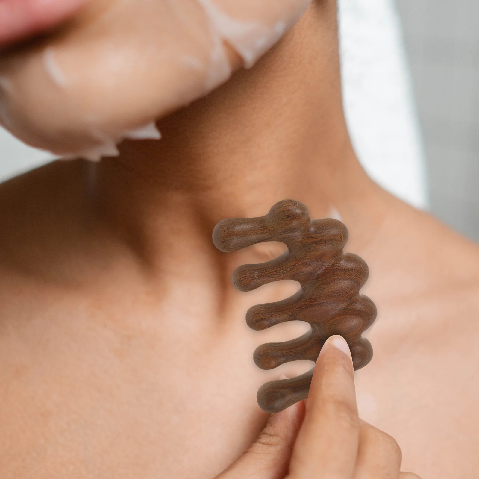 

Расческа Гуа Ша премиум-класса из сандалового дерева с широкими зубьями, массаж головы, антистатическая соскабливание акупунктурных точек, расческа для волос, массажер для головы, инструмент для ухода за кожей головы