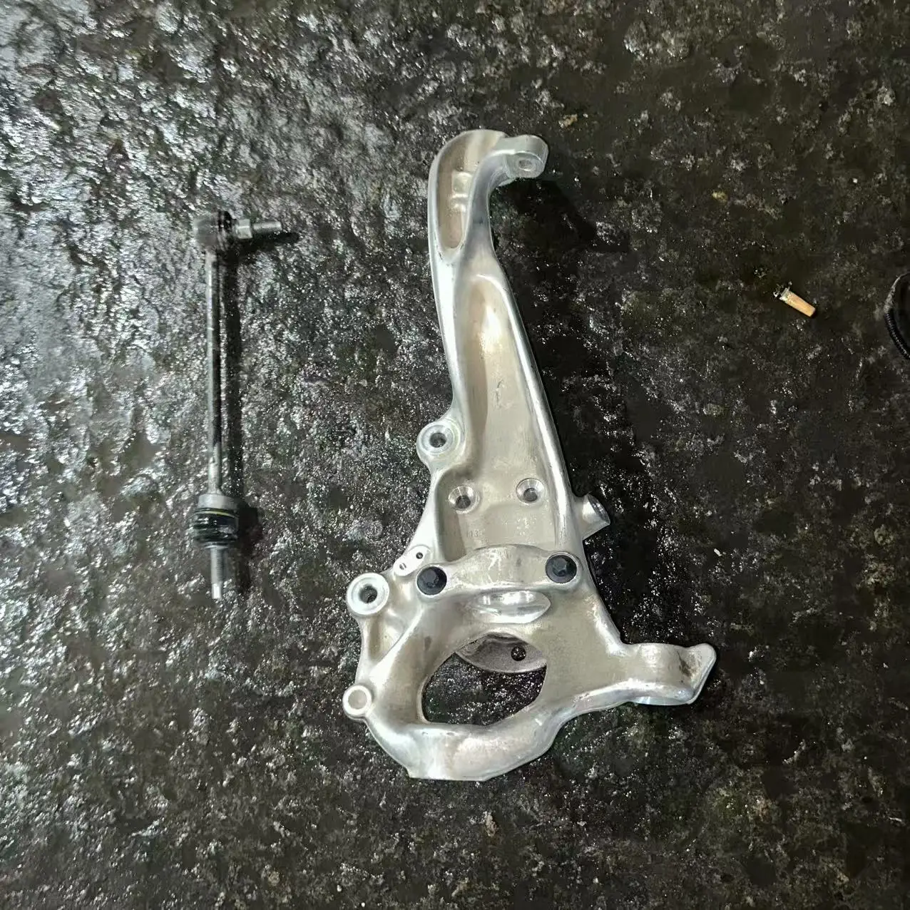 2022 for  Merce des-Benz C260 Auto Steering Parts Original Disassembled with 206 Front Horns Half Shaft of the Front Axle Swing