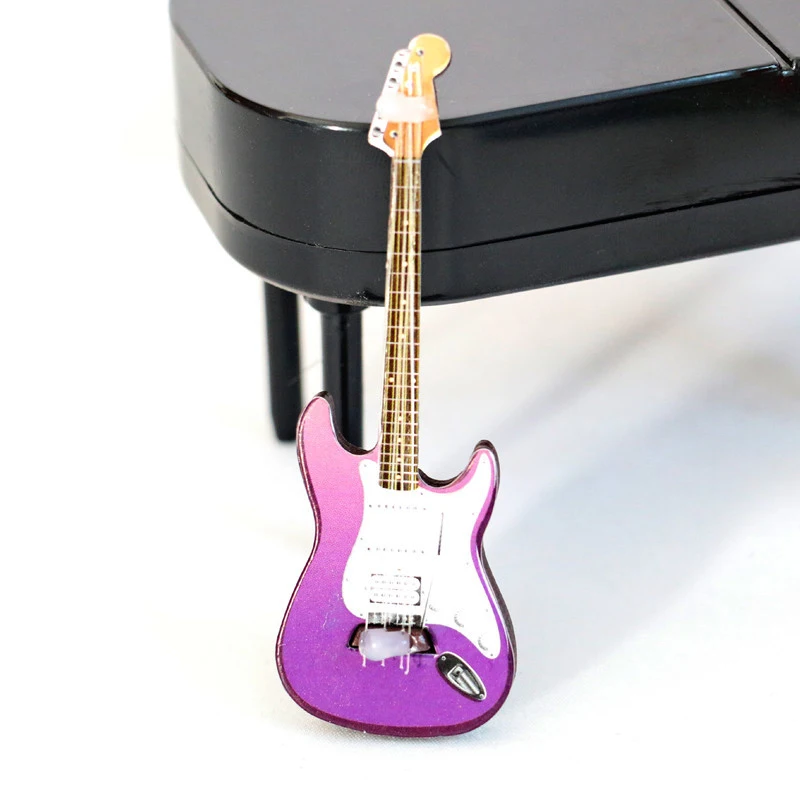 1/12 Dollhouse Guitar Toys Dollhouse Musical Instrument Model Dolls House Decoration Accessories