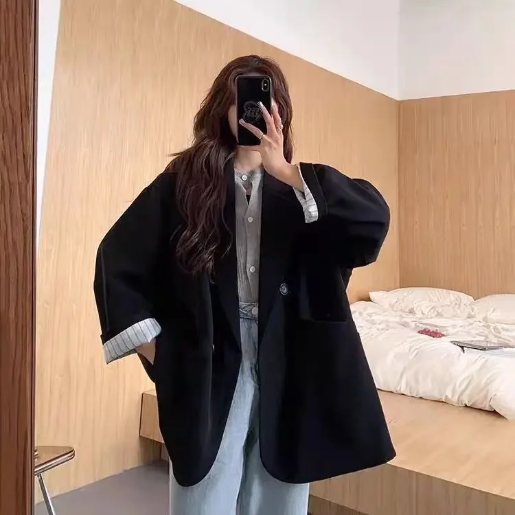 เสื้อเบลเซอร์สีน้ำตาลวินเทจสำหรับผู้หญิง ดีไซน์หรูหรา เหมาะสำหรับงานที่เป็นทางการ แฟชั่นฤดูใบไม้ผลิและฤดูใบไม้ร่วง แขนยาว ทรงโอเวอร์ไซส์ สไตล์ชิค ลำลอง เหมาะสำหรับใส่เป็นสูท