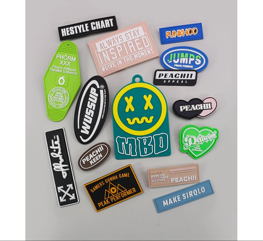 

Custom Garment Rubber Labels With Thermal Transfer On T-Shirt Washable Label Custom Heat Transfer Silicone Clothing Tags Diy