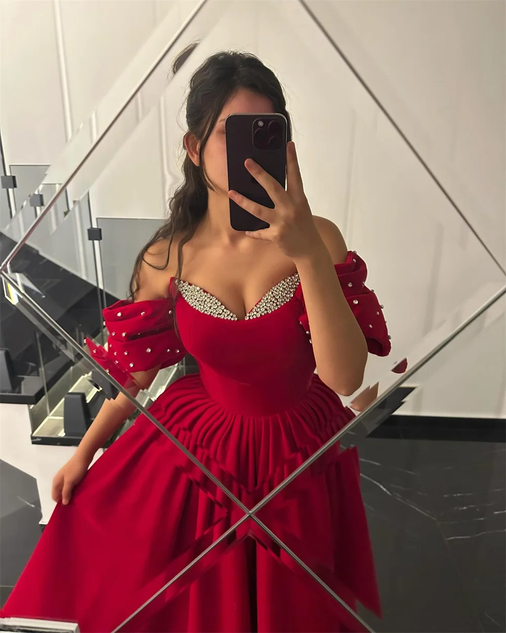 ミラ オフショルダー プロムドレス ラインストーン ボールガウン カスタマイズされたイブニングドレス 足首までの長さのレッドドレス vestidos de gala 2025