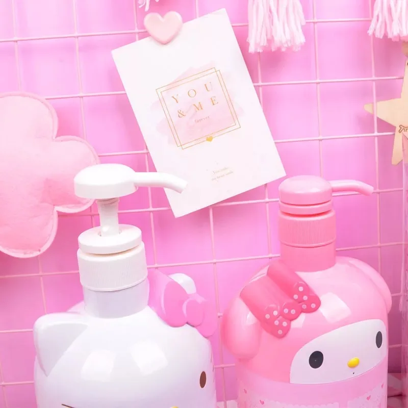 Lovely Sanrio Shampoo Bottle Kawaii Cartoon Hello Kitty Press Bottle Anime My Melody Large Capacity  Bathroom Liquid Bottle Gift