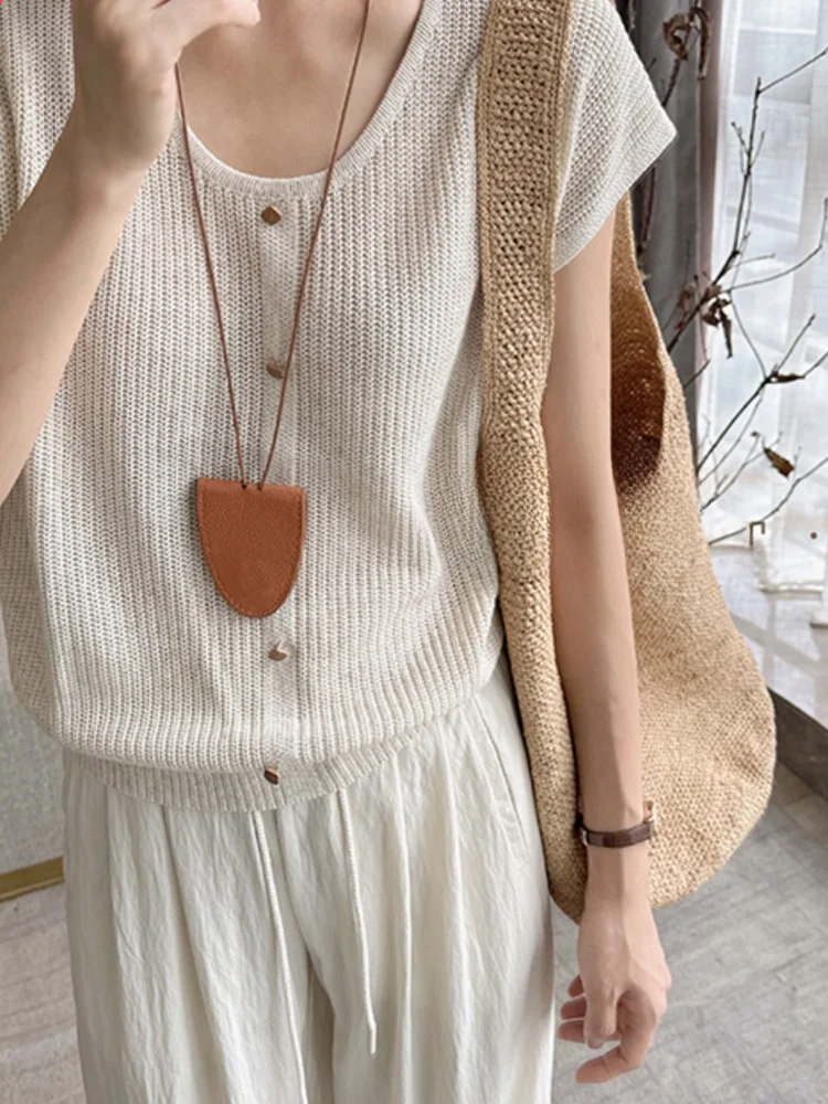 

Faionable Soft Silk Knitted Top ort Sve Summer Thin Unique Sli Commute Sle Korean Version Regular Fit Button Detail